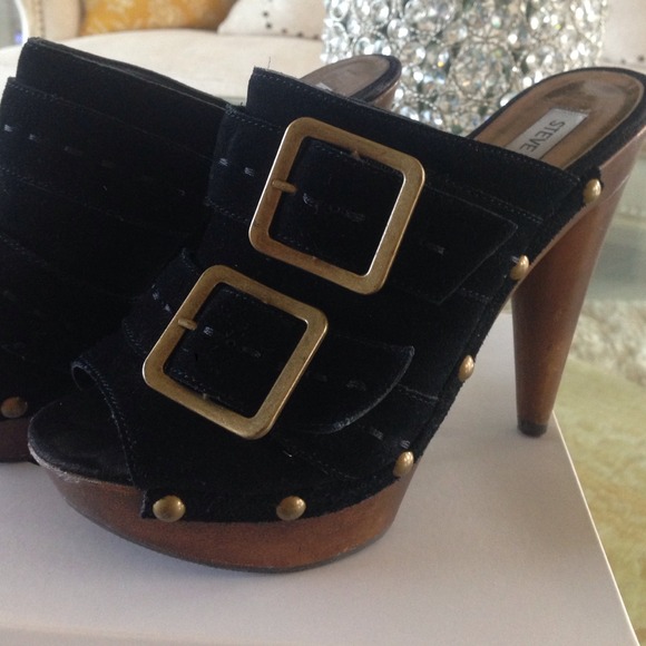 Black shoes