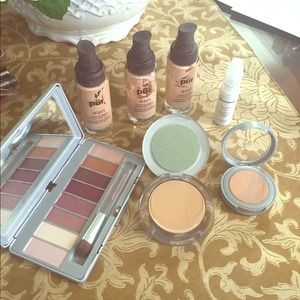 Pur Cosmetics Lot