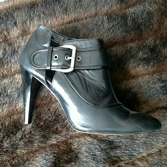 Nine West Shoes - Nine West Cutout boots