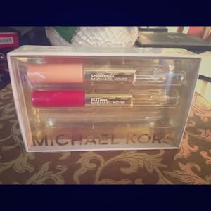 Michael Kors Sporty/Sexy roll on and gloss