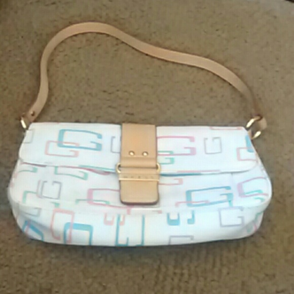 Guess Handbag - Picture 1 of 4