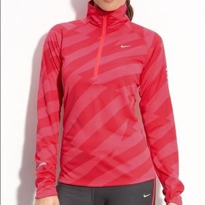 Nike Half-Zip