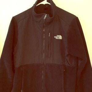 ❤️ Bundled ❤️North Face Denali Jacket - Black