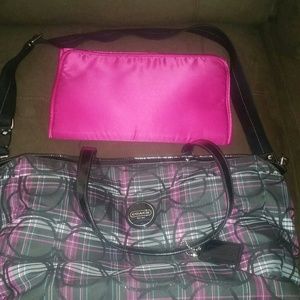 Coach diaper bag w. Changing pad