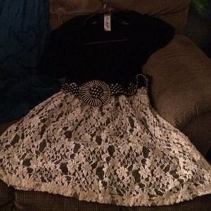 Black and cream lace dress with belt