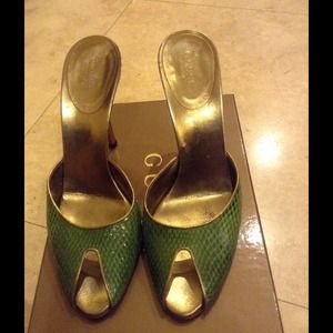 Authentic Gucci gold and green heels