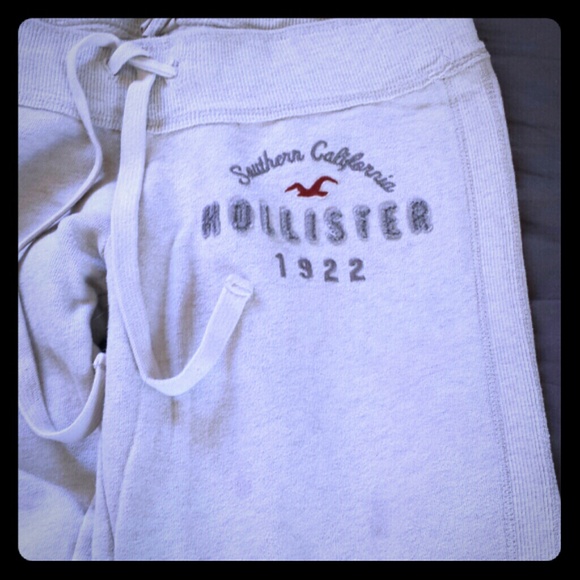 Hollister Capri pants