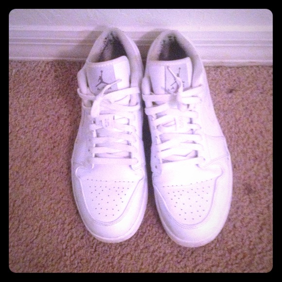 AJ 1 Low All White