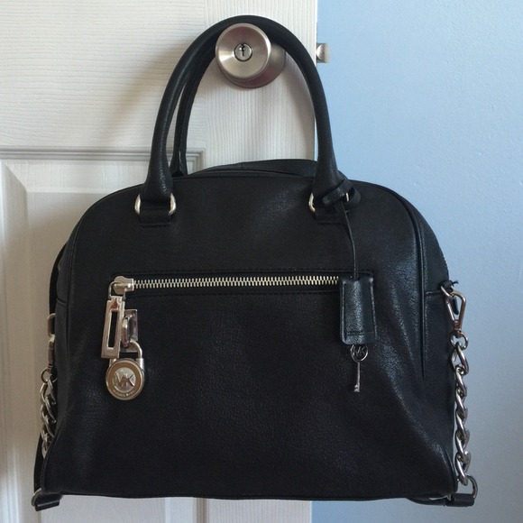 Michael Kors Handbags - ❌❌Sold: Authentic MK Black Leather Satchel❌❌