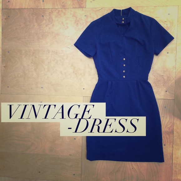Vintage  Keyhole Cutie Dress