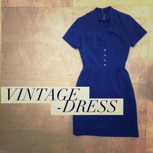 Vintage  Keyhole Cutie Dress