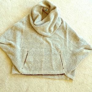 Anthropologie marked poncho sweater. Size L.