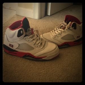 Air Jordan Retro 5
