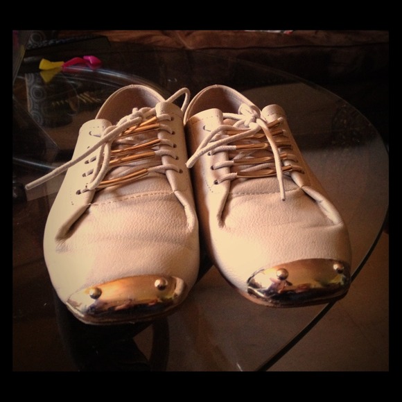 Gold plate Shoes