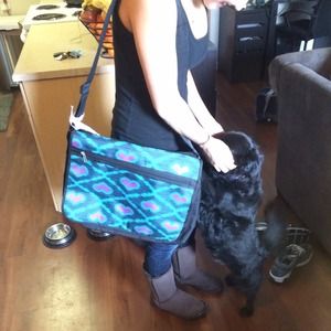SOLD✨Cute reversible Tote. 💜💙💛