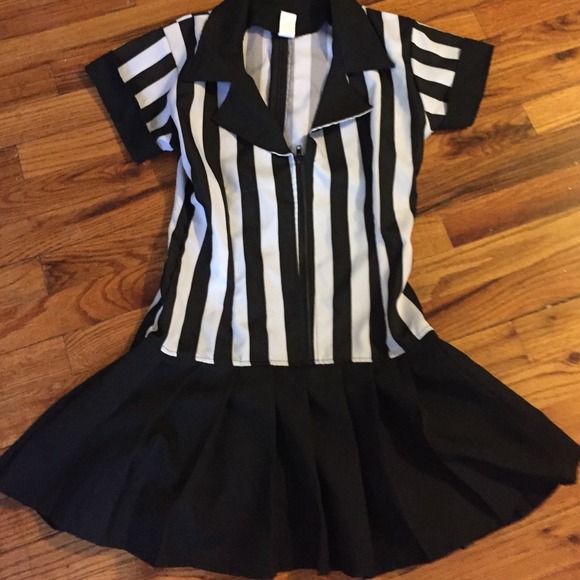 Referee outfit/costume