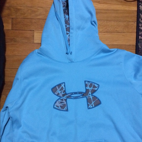 Under Armour Hoodie