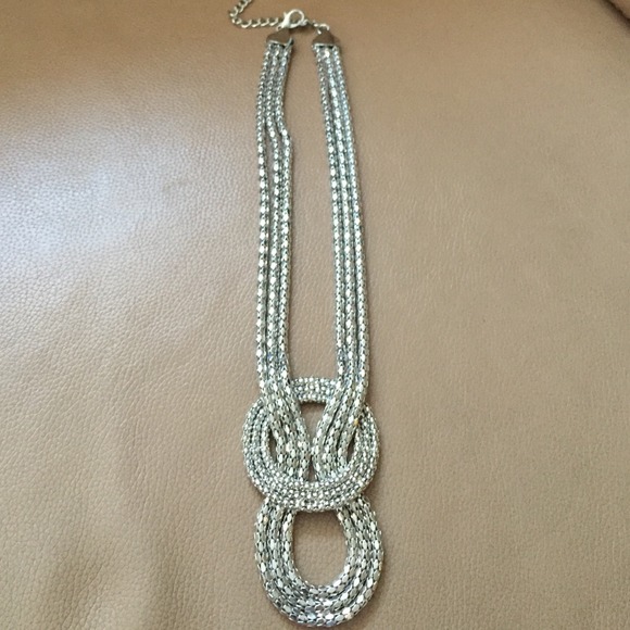 Necklace - Picture 1 of 4