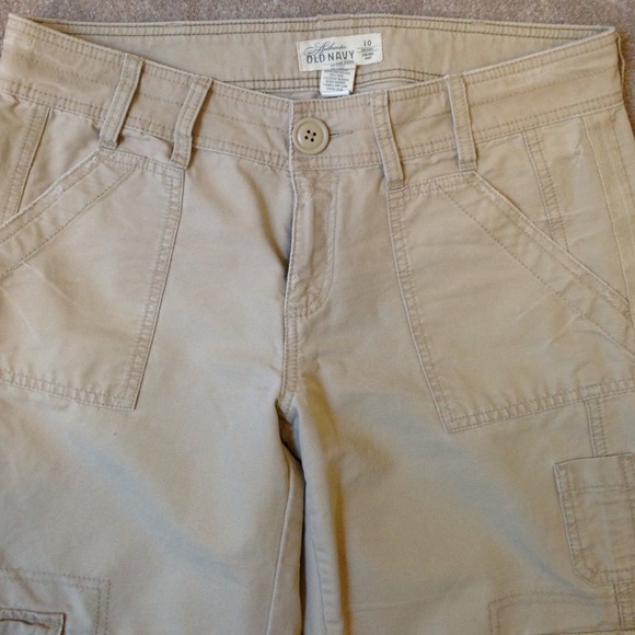 Old navy khaki pants for women From wear-to-work dress pants to casual pants and khakis, Old Navy is your Free Shipping Orders $50+ · Free Returns · Gift Cards · Earn Super Cash,+ followers on Twitter.