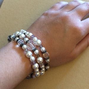 ❌❌SOLDElastic multi strand CookieLee bracelet!