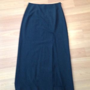 Lovely Liz Claiborne long skirt with front slit