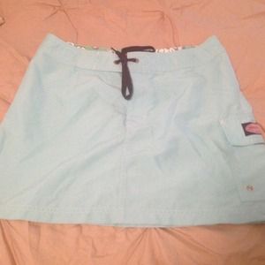 Vineyard Vines swimming skirt