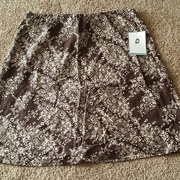 Brown & tan skirt