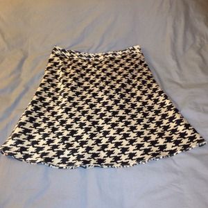 Banana Republic Factory houndstooth skirt 12