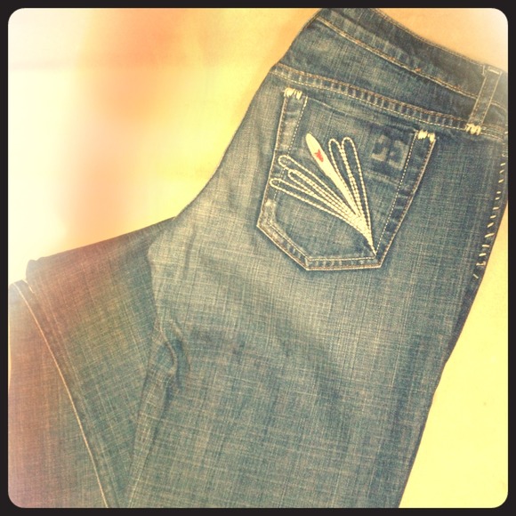 Joe's bootcut jeans & Blue Cult Jeans size 30