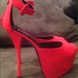 Fahrenheit (FRH) ankle strap open-toe heels
