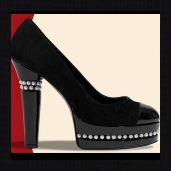 Channel pearl suede & patent pumps - Picture 2 of 3