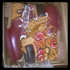 Custom timberlands