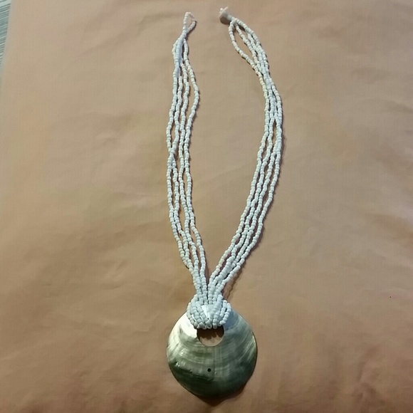 White glass bead shell necklace