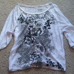 Long sleeve with design