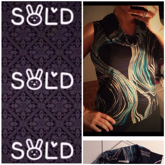 Sleeveless loose turtleneck dress shirt ☺️