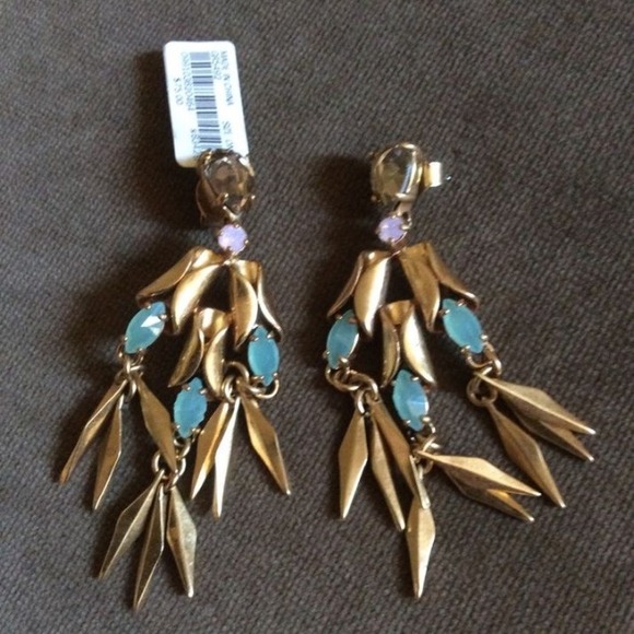 Crystal Ray Earrings - Picture 3 of 4