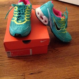***SALE***Nike AirMax