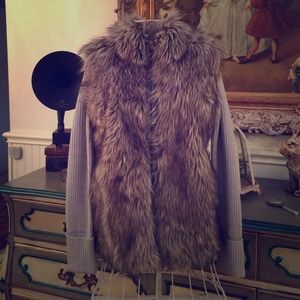 Faux Fur/Sweater -zip-up cardigan