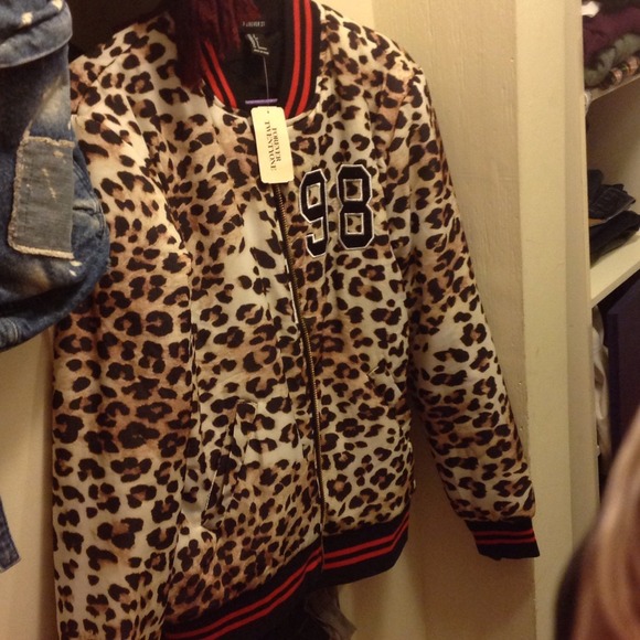 Jacket - Picture 1 of 3