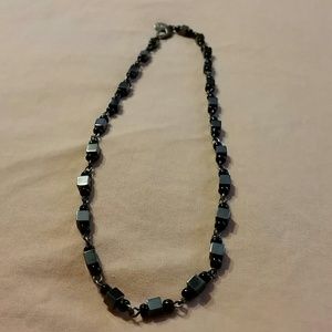 Express necklace