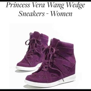 ⚡⚡ Flash Sale Vera Wang Princess Purple Shoes⚡⚡