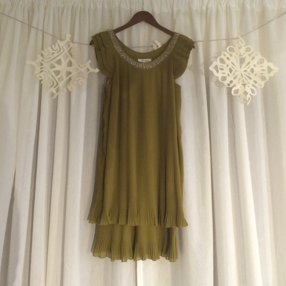 Olive green 20s flapper pleat beaded mini dress