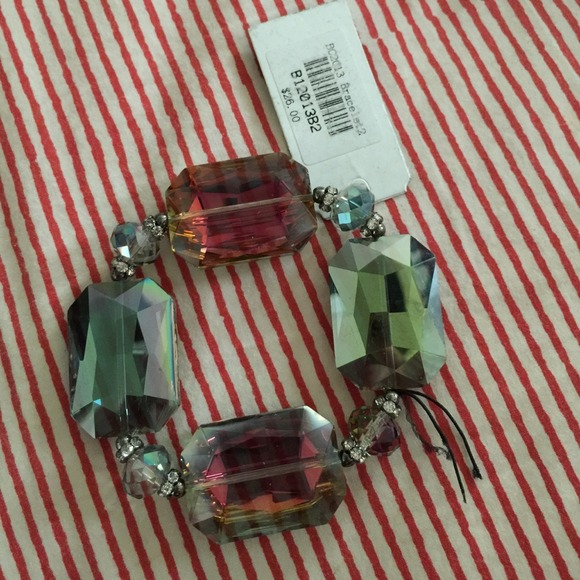 Bracelet