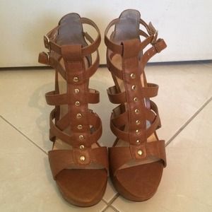 Steve Madden Tan Sandal Heels