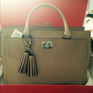 All Leather Light Khaki Coach