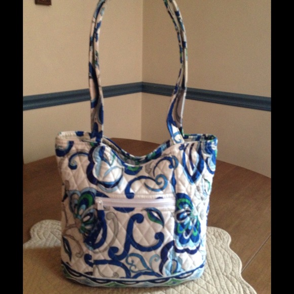 Vera Bradley Bucket Tote