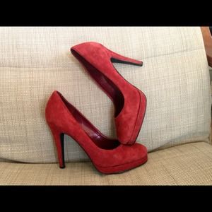 BCBG Generation Red Pumps!