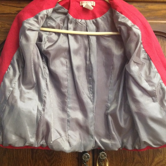 Red blazer - Picture 3 of 3