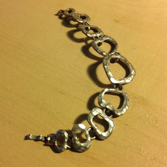 Vintage Lia Sophia silver tone bracelet.