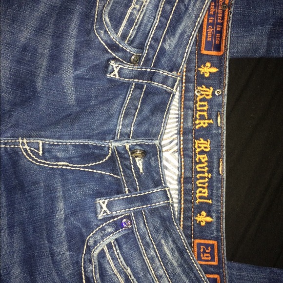 ❌ON HOLD❌ Rock  Revival Skinny Jeans!